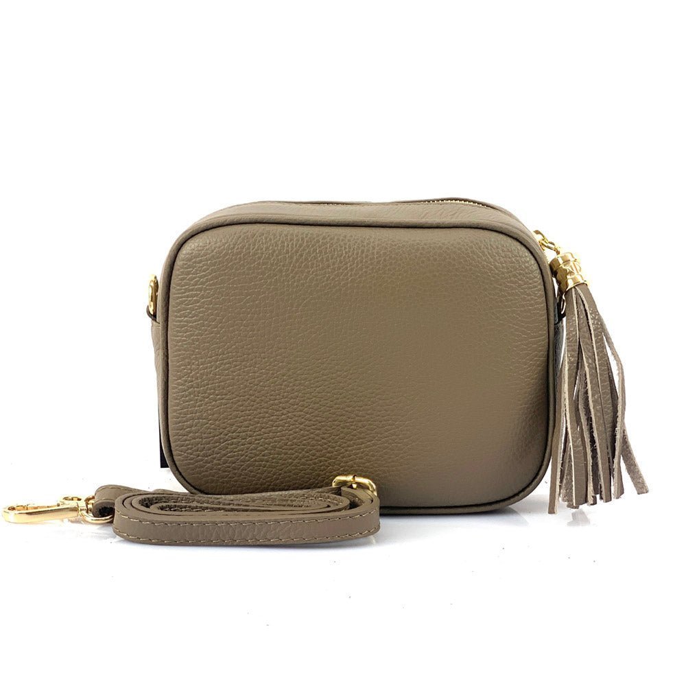 Amara Light Green leather shoulder bag - Leather Italiano