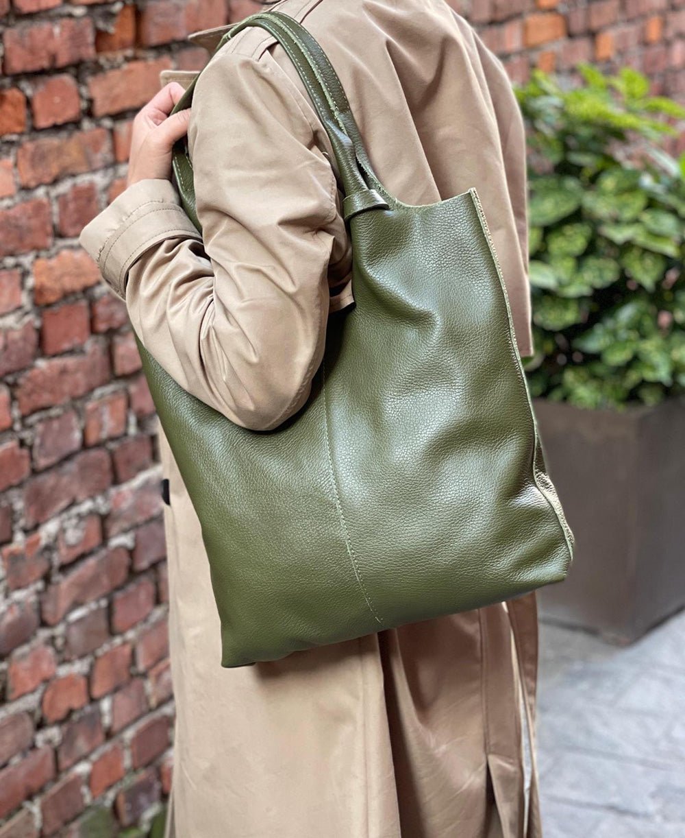 Claudia Italian Leather Shoulder Bag – Spacious & Handcrafted Elegance - Leather Italiano