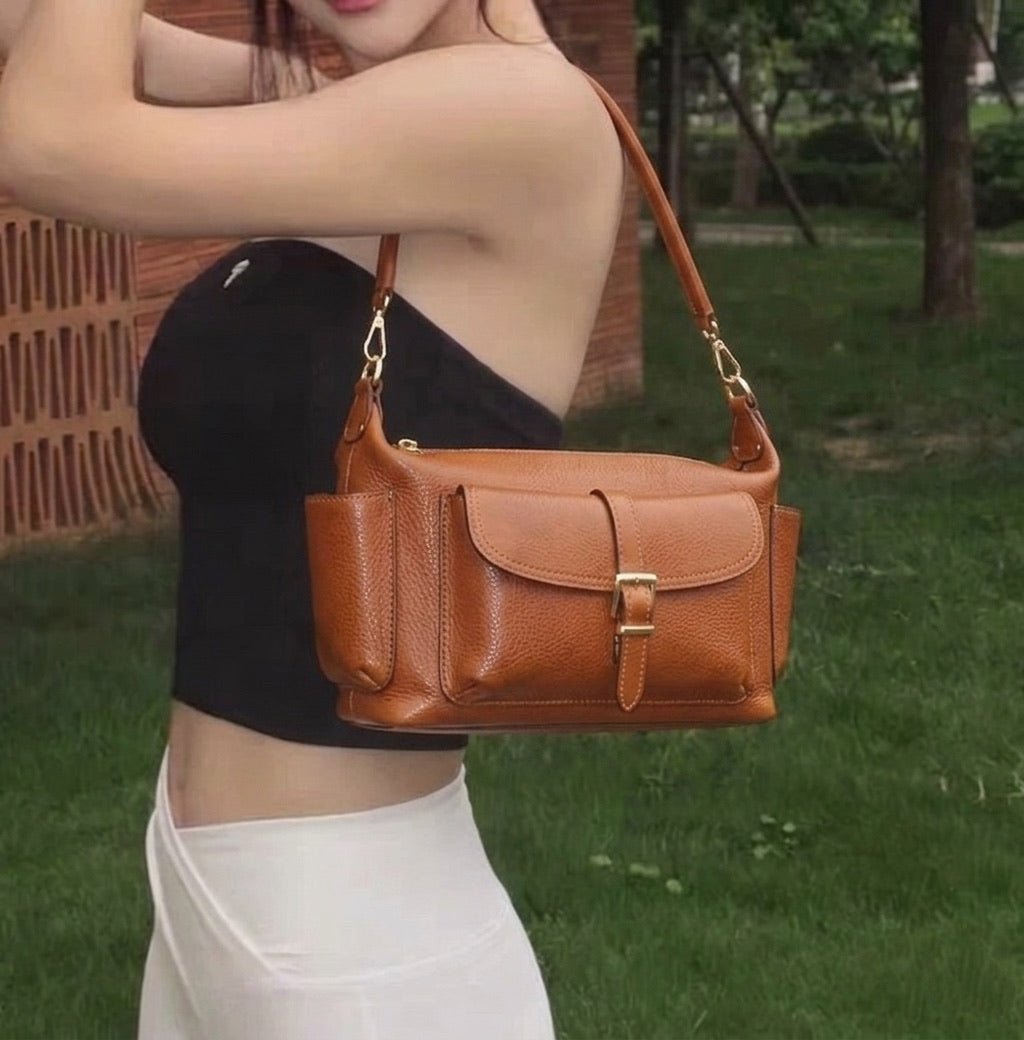 Delvira Pocket Cow Leather Shoulder Bag - Leather Italiano