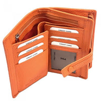 Flora: The Epitome of Italian Wallet Craftsmanship - Leather Italiano