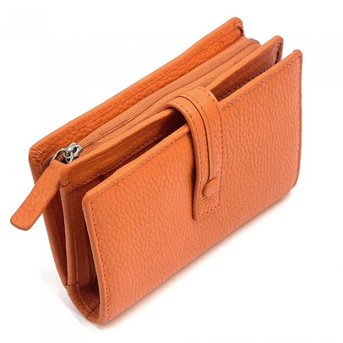 Flora: The Epitome of Italian Wallet Craftsmanship - Leather Italiano