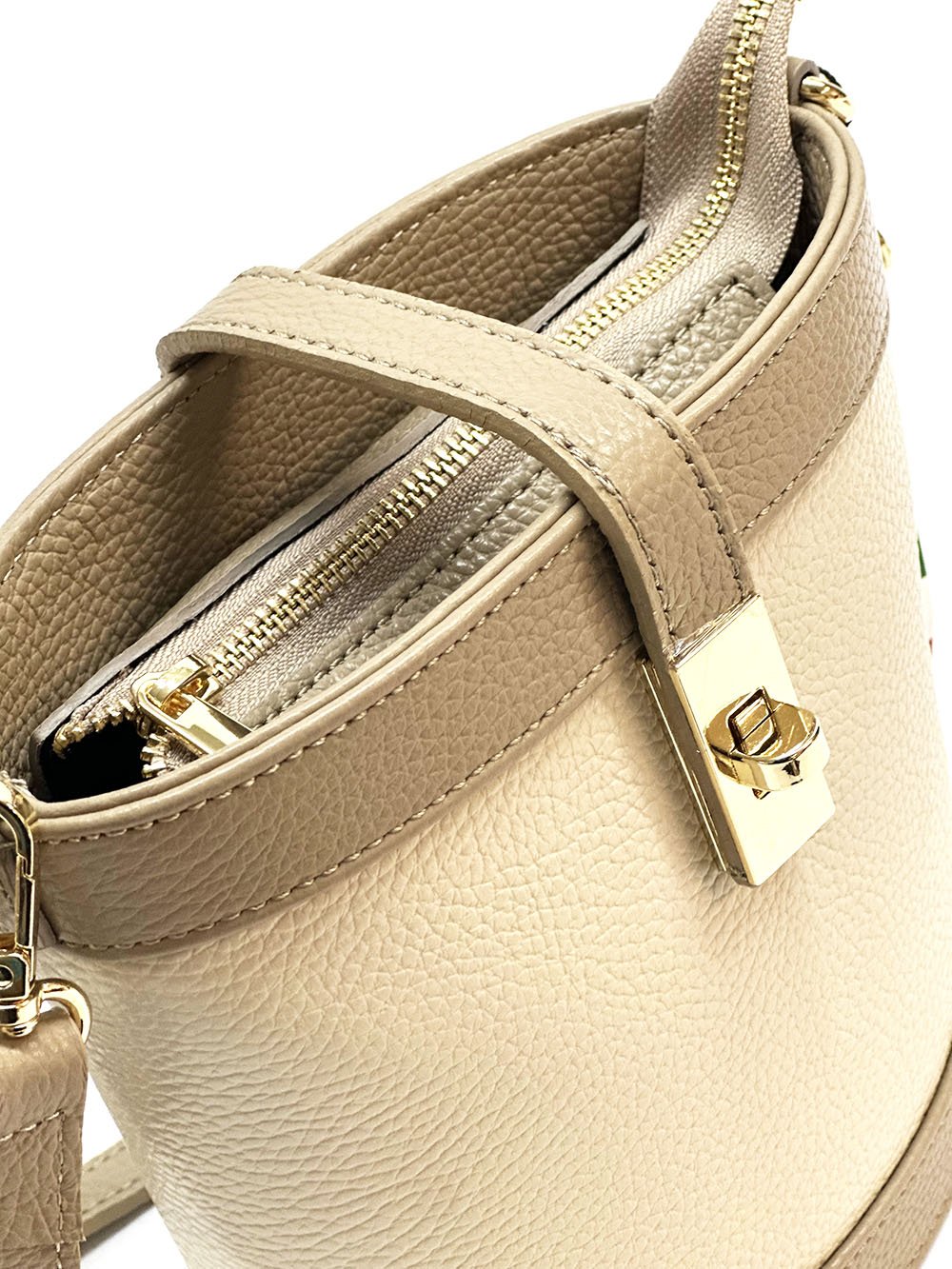 Juliette Cow Leather Bucket Bag - Leather Italiano