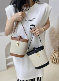 Juliette Cow Leather Bucket Bag - Leather Italiano