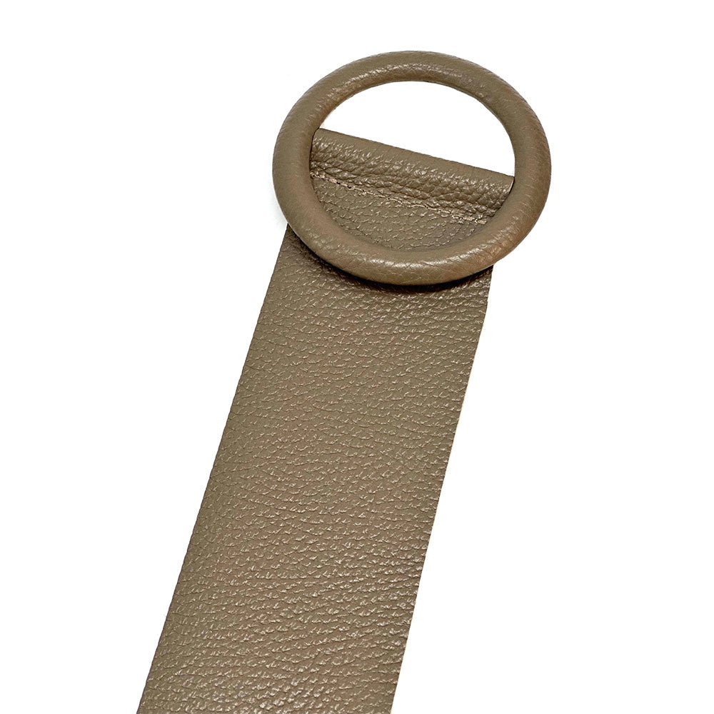 Rings of Elegance Genuine Leather Belt with Decorative Ring - Leather Italiano