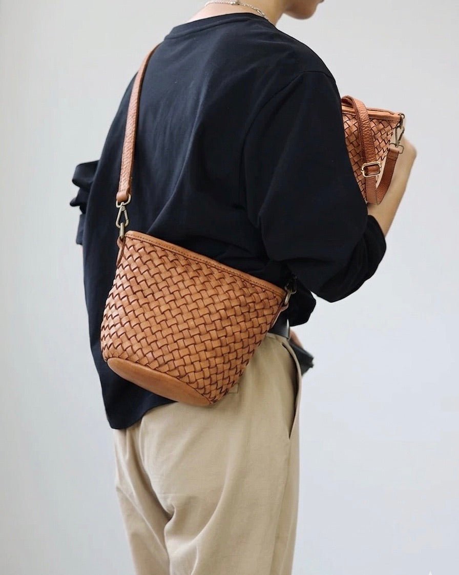 Terenzia Cow Leather Woven Bucket Crossbody Bag - Leather Italiano