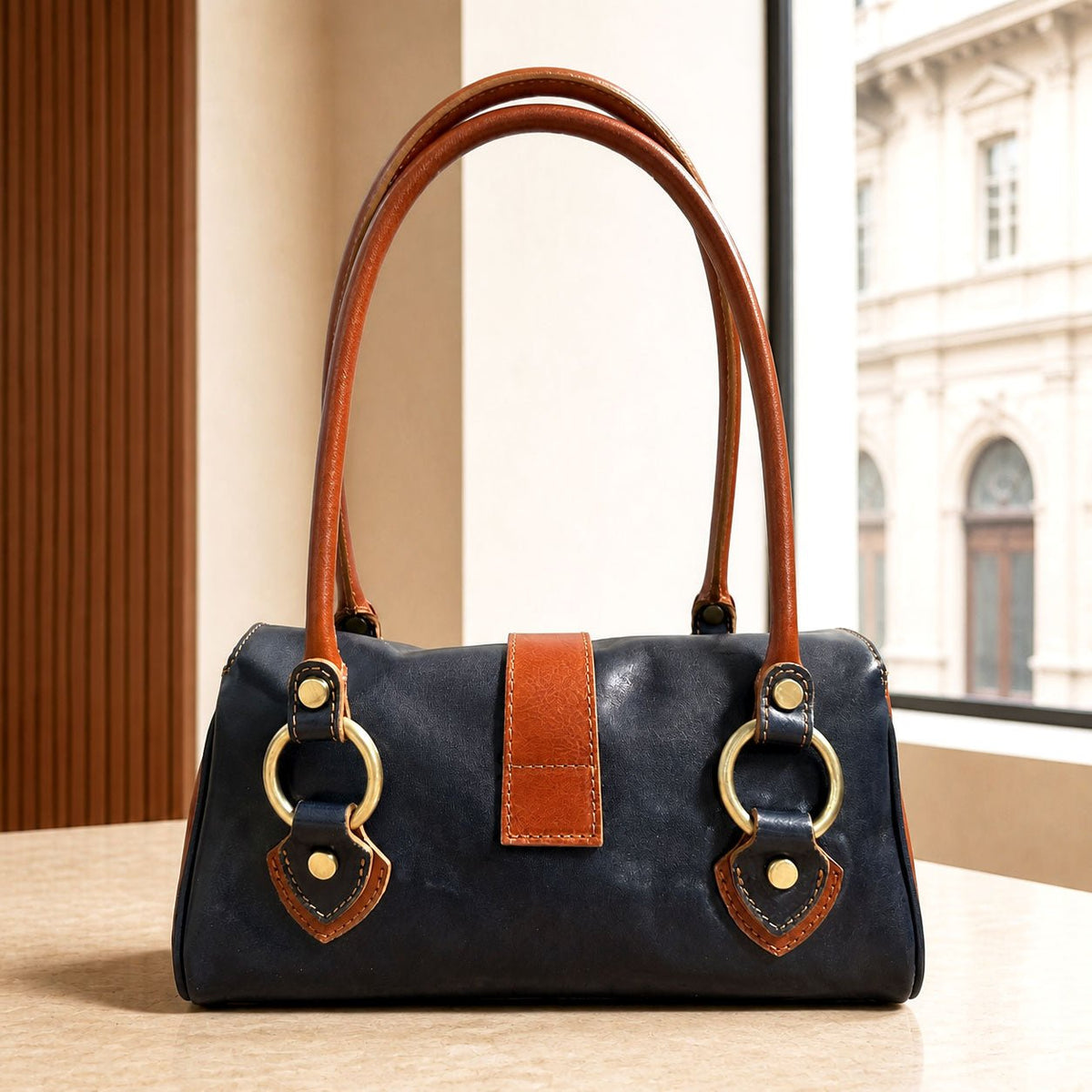 Tosca Hand-Dyed Italian Leather Baguette Bag - Leather Italiano