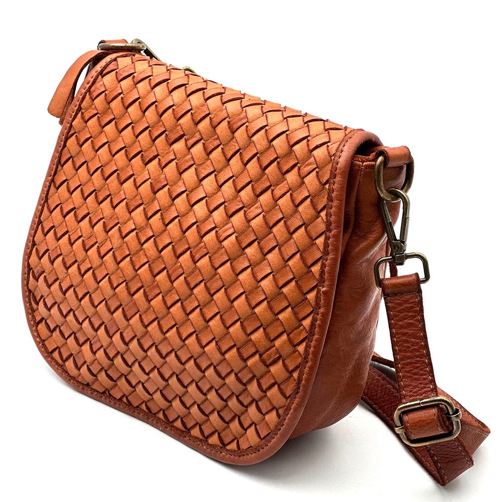 Velisia Woven Cow Leather Saddle Bag - Leather Italiano