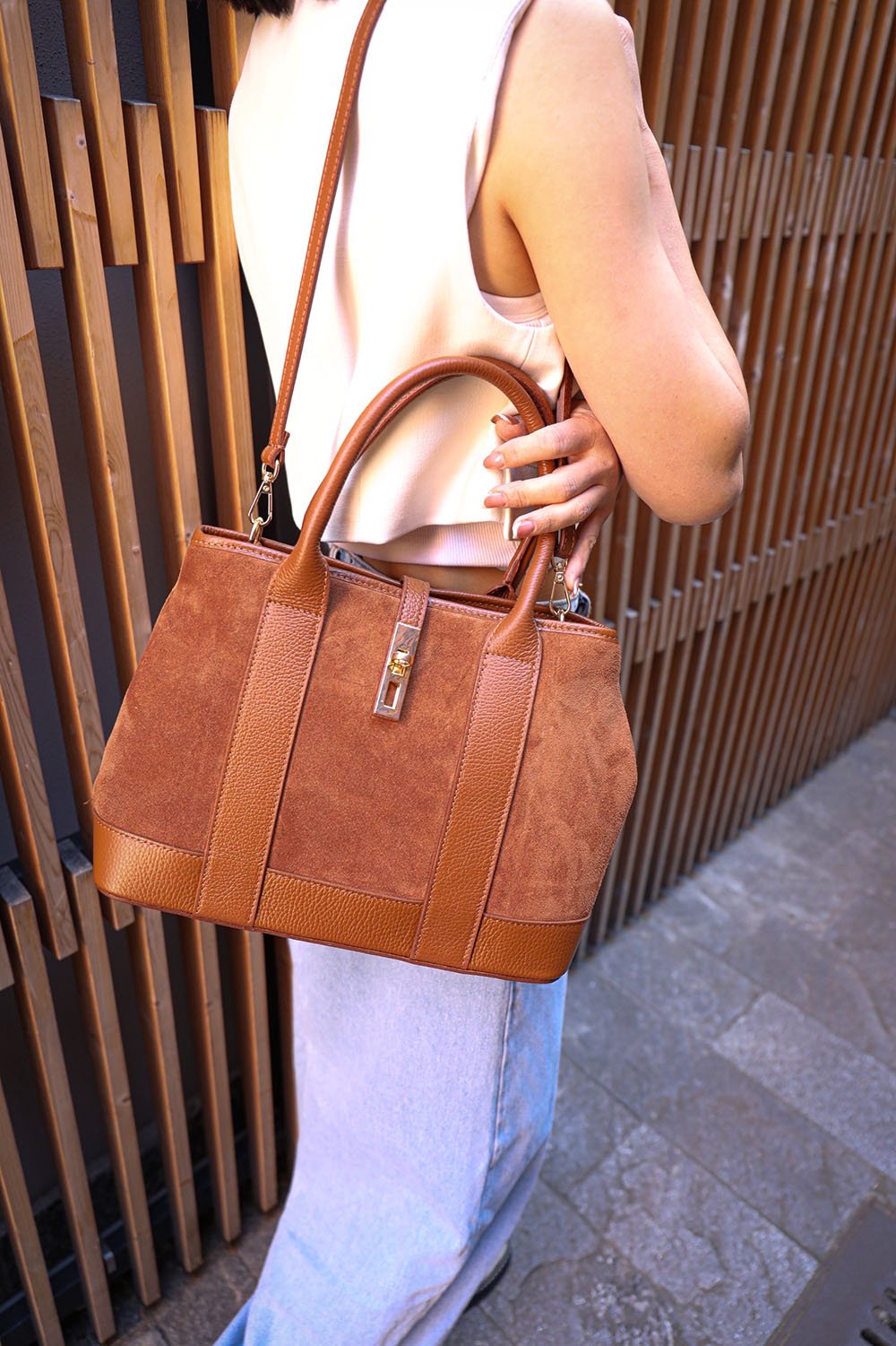 Vera Italian Leather Shoulder Bag - Leather Italiano