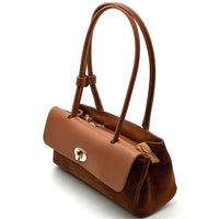 Vivienne East-West Leather Shoulder Bag - Leather Italiano