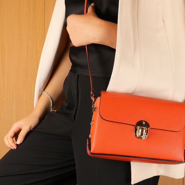 Malak Clutch in smooth calfskin leather-0