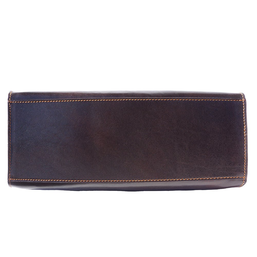 Florina GM: The Classic Leather Side Bag for Women - Leather Italiano